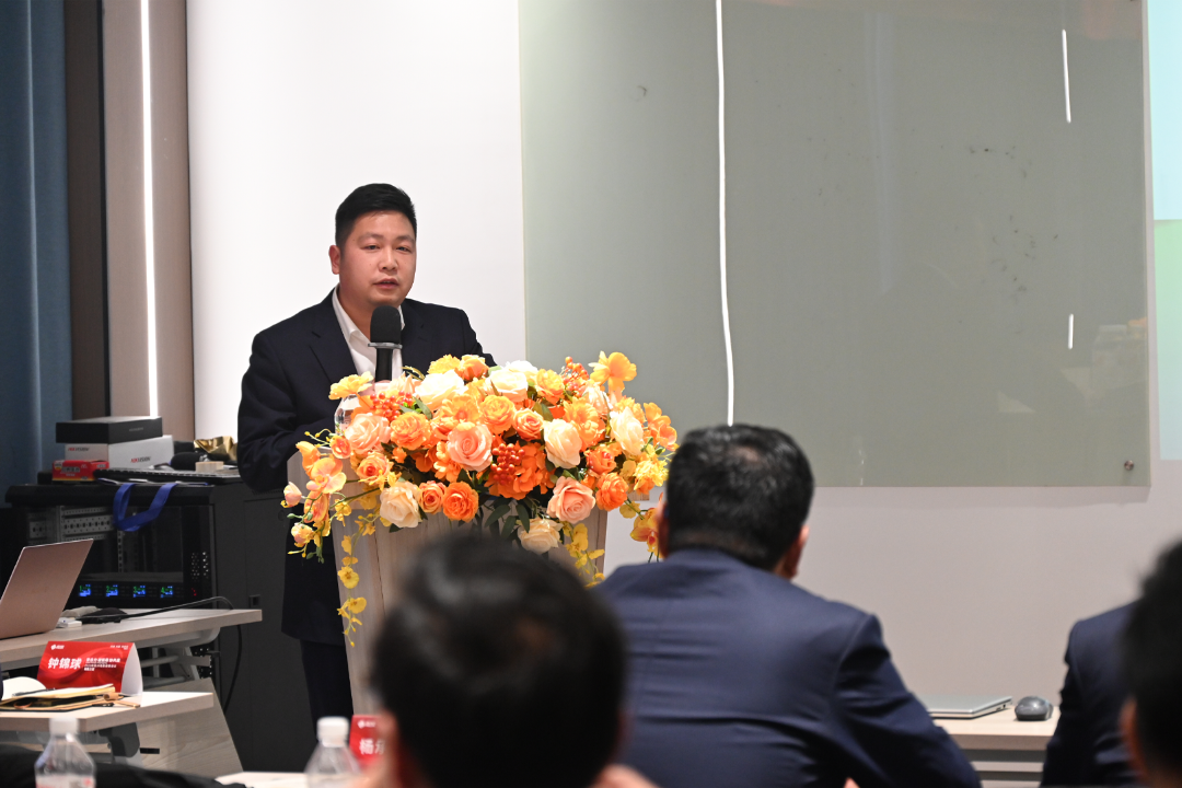 1739754664842599.png (8).png